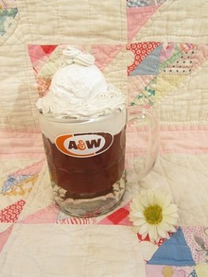 画像1: A&W RootBeer Floats Fake food