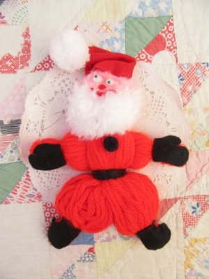 画像2: Googly Eyes Yarn Santa Ornament