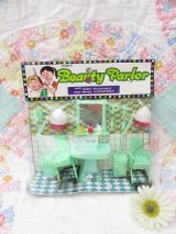 Beauty Parlor Mint