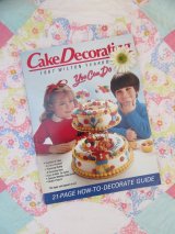1987 Wilton Cake Decorating Year Book