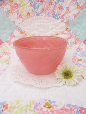 画像1: Sue Bee Honey Swirl Bowl Pink