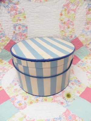 画像1: Blue×White Stripe Hat Box