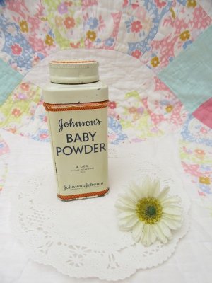 画像1: Johnson’s Baby Powder Can M