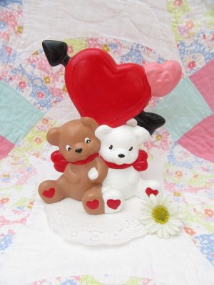 画像1: Arrow Heart　Bears Figurine