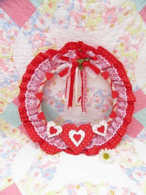 画像1: Heart Wreath Hanging