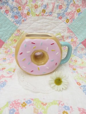 画像1: Lavender Sprinkle Donut Mug