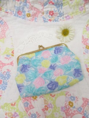 画像1: Pastel Flora Clasp Purse