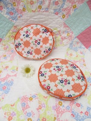 画像1: Flower Print Pouch Orange