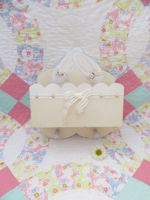 画像1: Wooden Ballet Wall Pocket White