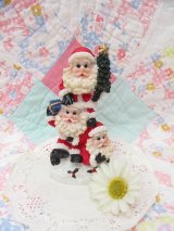 3Santa Figurine