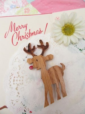 画像1: Wooden Reindeer Brooch