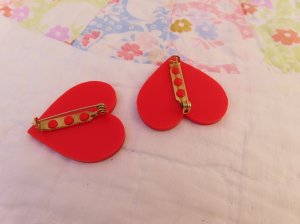 画像3: Carving Heart Pin