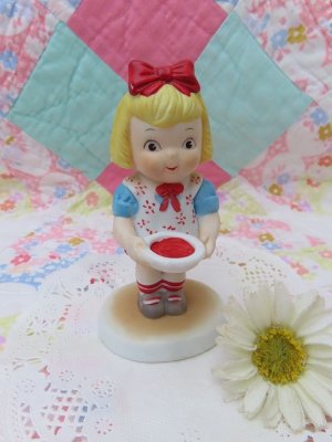 画像1: Campbell Girl Figurine