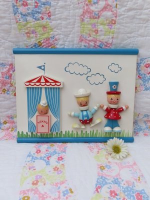 画像1: IRMI Circus Wood Wall Plaque