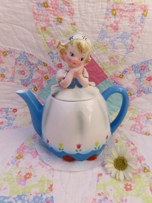 画像1: Lefton Dutch Girl Teapot