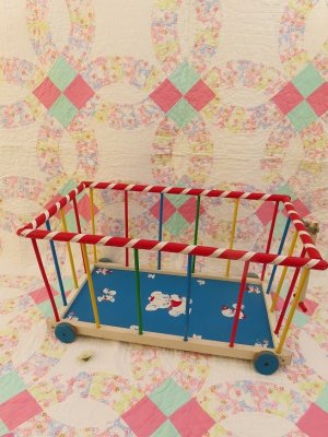 画像1: Wooden Toy Wagon Circus