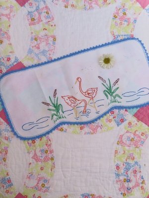 画像1: Flamingo Dresser Scarf