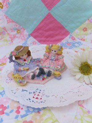 画像1: Teatime Doll Figurine