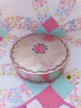 Cannon's Feather Hat Box