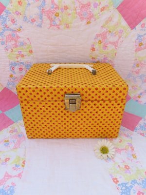 画像1: Daisy Flower Sewing Box Yellow