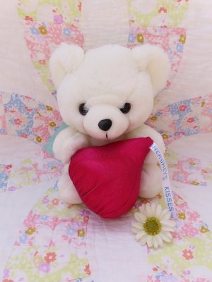 画像1: Kisses Chocolate White Bear