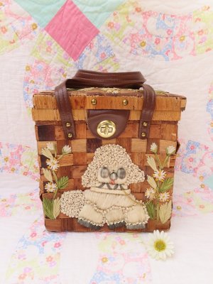 画像1: Straw Basket Poodle