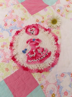 画像1: Dress Lady Potholder