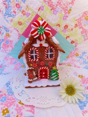 画像1: Gingerbread Clay House Lamp