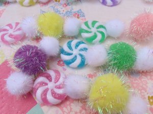 画像5: New Pastel Candy & Pompom Garland
