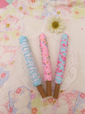 画像1: New Chocolate Cover Pretzel