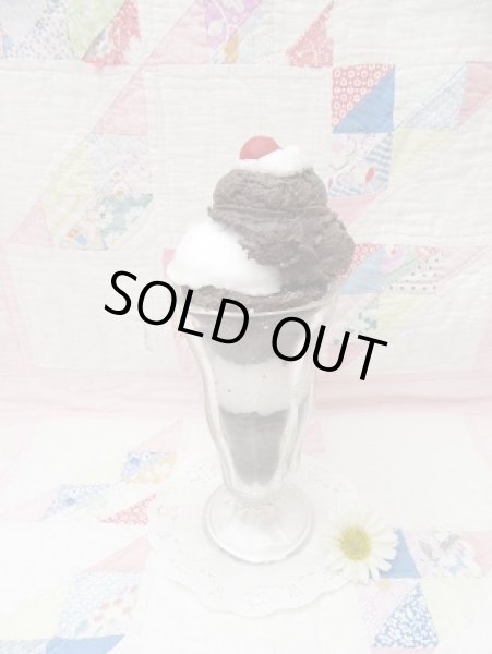 画像1: VTG Chocolate Sundae Candle (1)