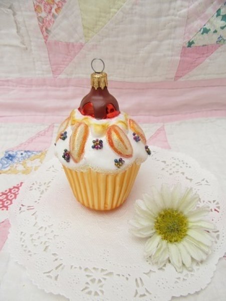 画像1: Fruit Cup cake Ornament (1)