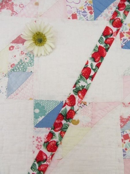 画像1: Strawberry Fabric Ribbon (1)