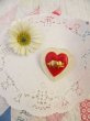 画像1: Old Plastic Heart&Lace Broach (1)