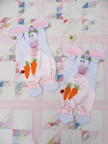 画像1: Easter Bunny Cloth Decor Pink (1)