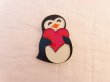 画像2: Heart Penguin Pin (2)