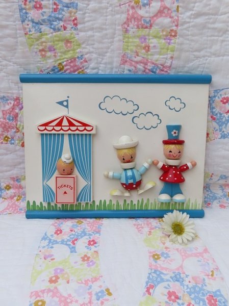 画像1: IRMI Circus Wood Wall Plaque (1)