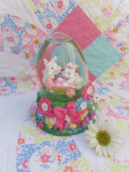 画像1: Easter Snowdome Music Box (1)