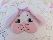 画像2: Wooden Bunny Brooch (2)