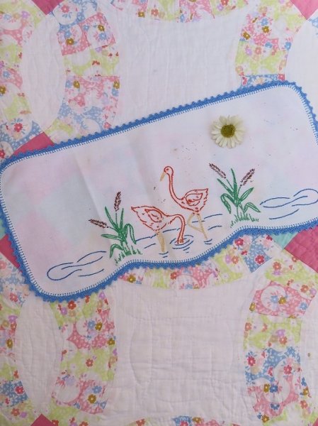 画像1: Flamingo Dresser Scarf (1)