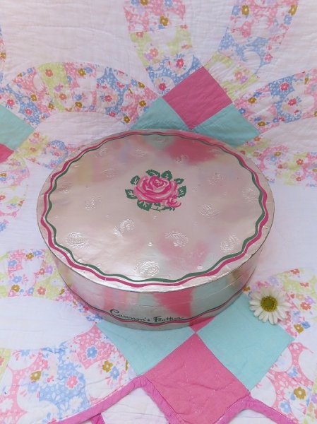 画像1: Cannon's Feather Hat Box (1)