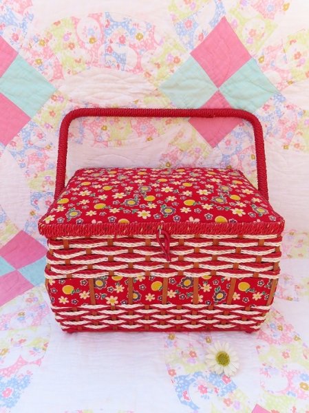 画像1: Corduroy Flower Sewing Box (1)