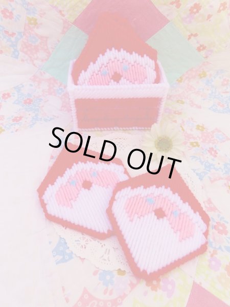 画像1: Plastic Canvas Santa Coaster (1)