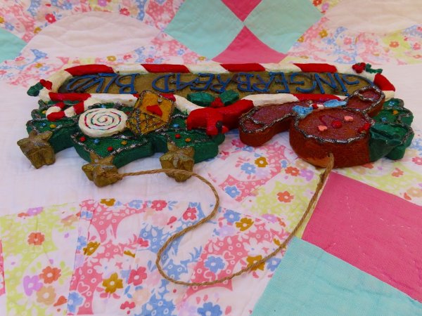 画像4: Gingerbread Blvd Hanging (4)