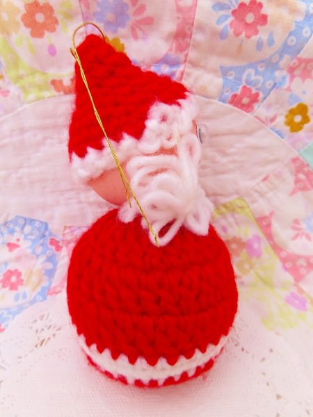 画像4: Yarn Ball Santa Ornament (4)