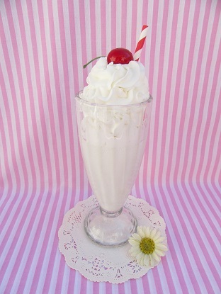 MILK SHAKE VANILLA - LOTTY